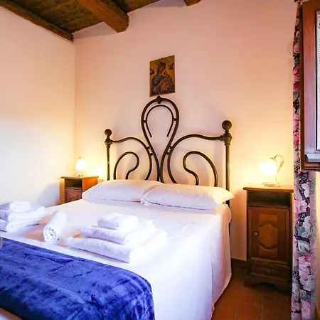 Santo'S House Bnb Santo Stefano Di Sessanio Exterior photo