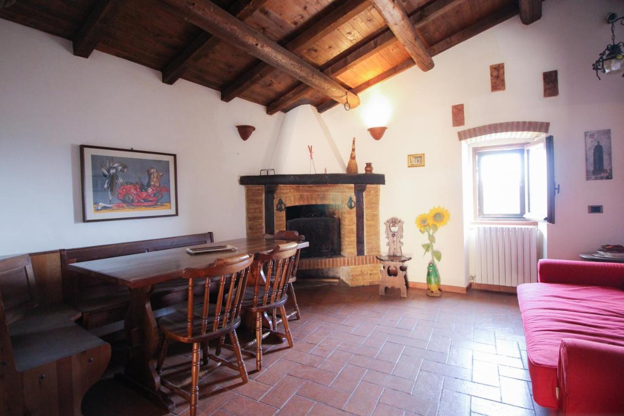 Apartment Santo's House Santo Stefano Di Sessanio